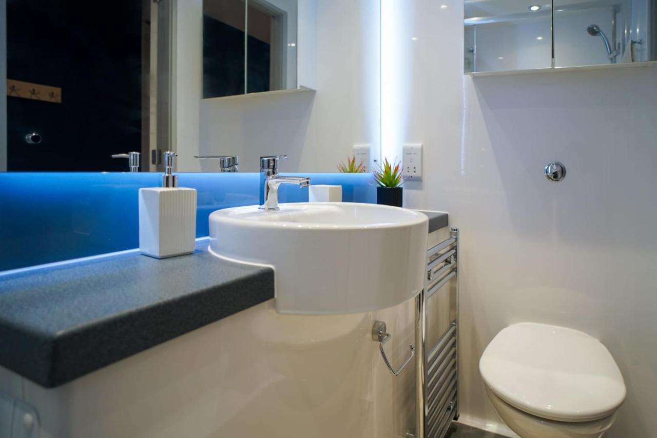 Bright Modern Studios And Private Bedrooms With Shared Kitchen At Straits Meadow Near Edinburgh City Centre Экстерьер фото